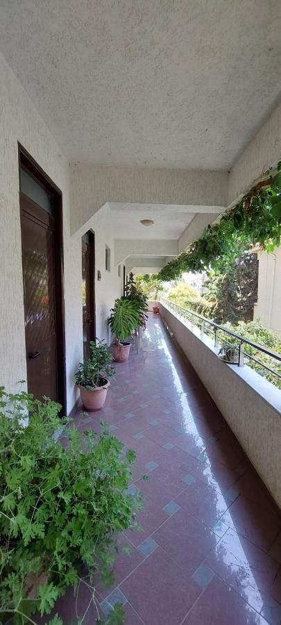 Villa Madani Durrës Buitenkant foto